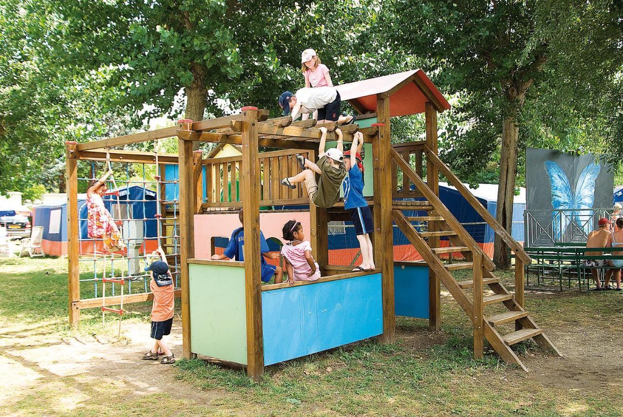 Happy Camp Mobile Homes In Butterfly Camping Village Пескиера дел Гарда Екстериор снимка